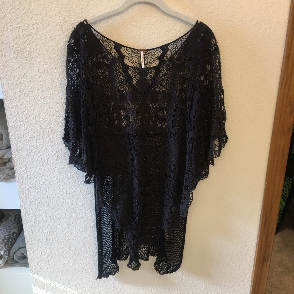 Free people crochet top size M/L Black